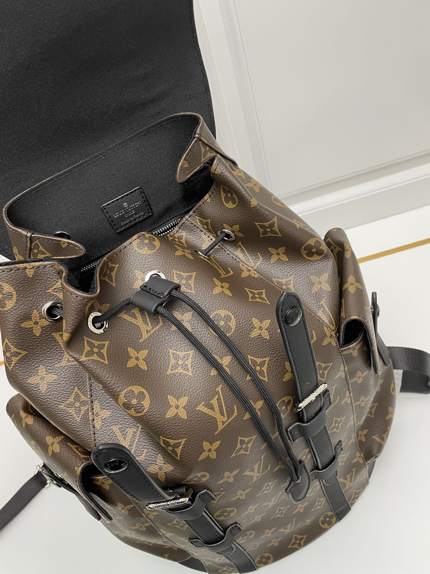 1WE68BDE Stylish leather Backpacks