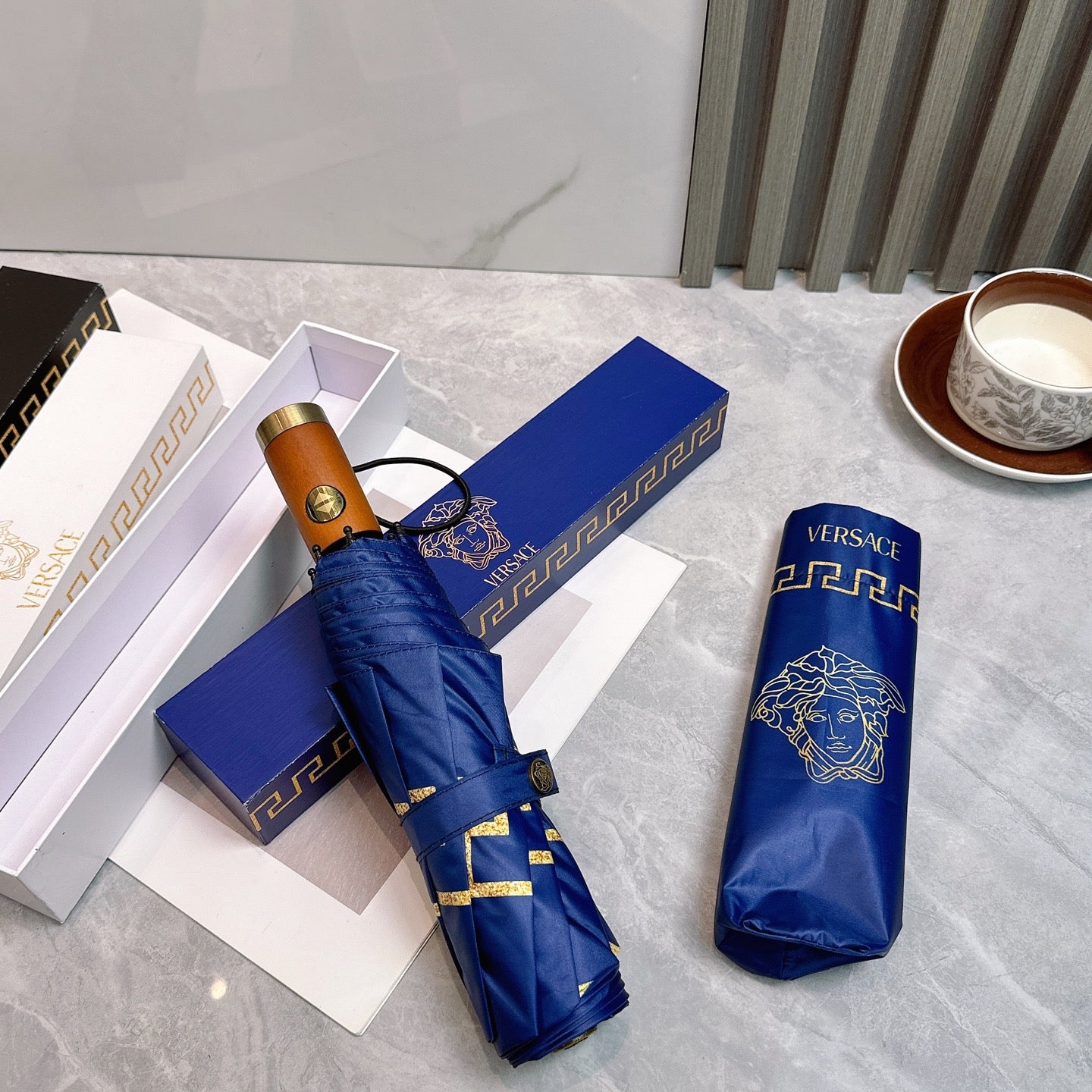 15RV110SDE Stylish UV resistant umbrella