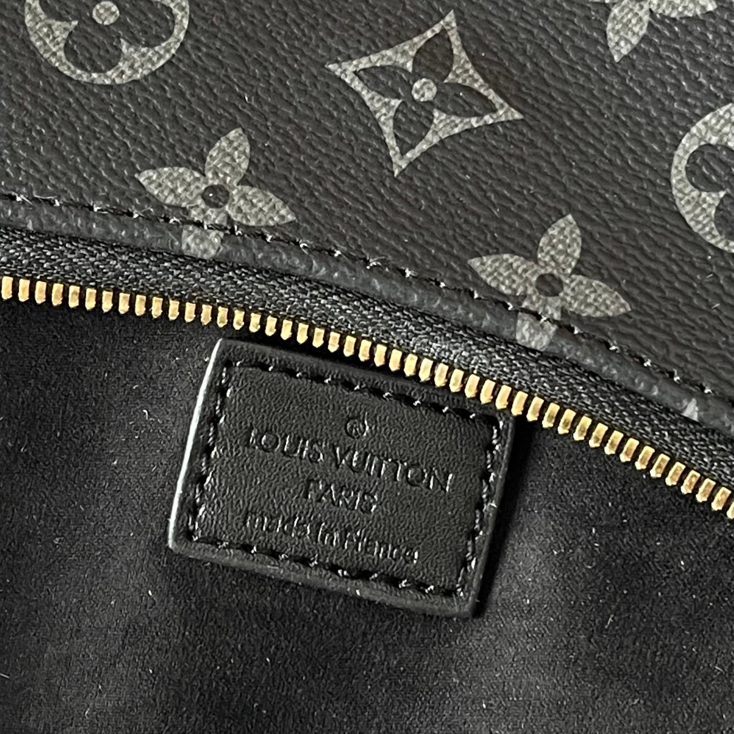 15RE30BDE Stylish bag