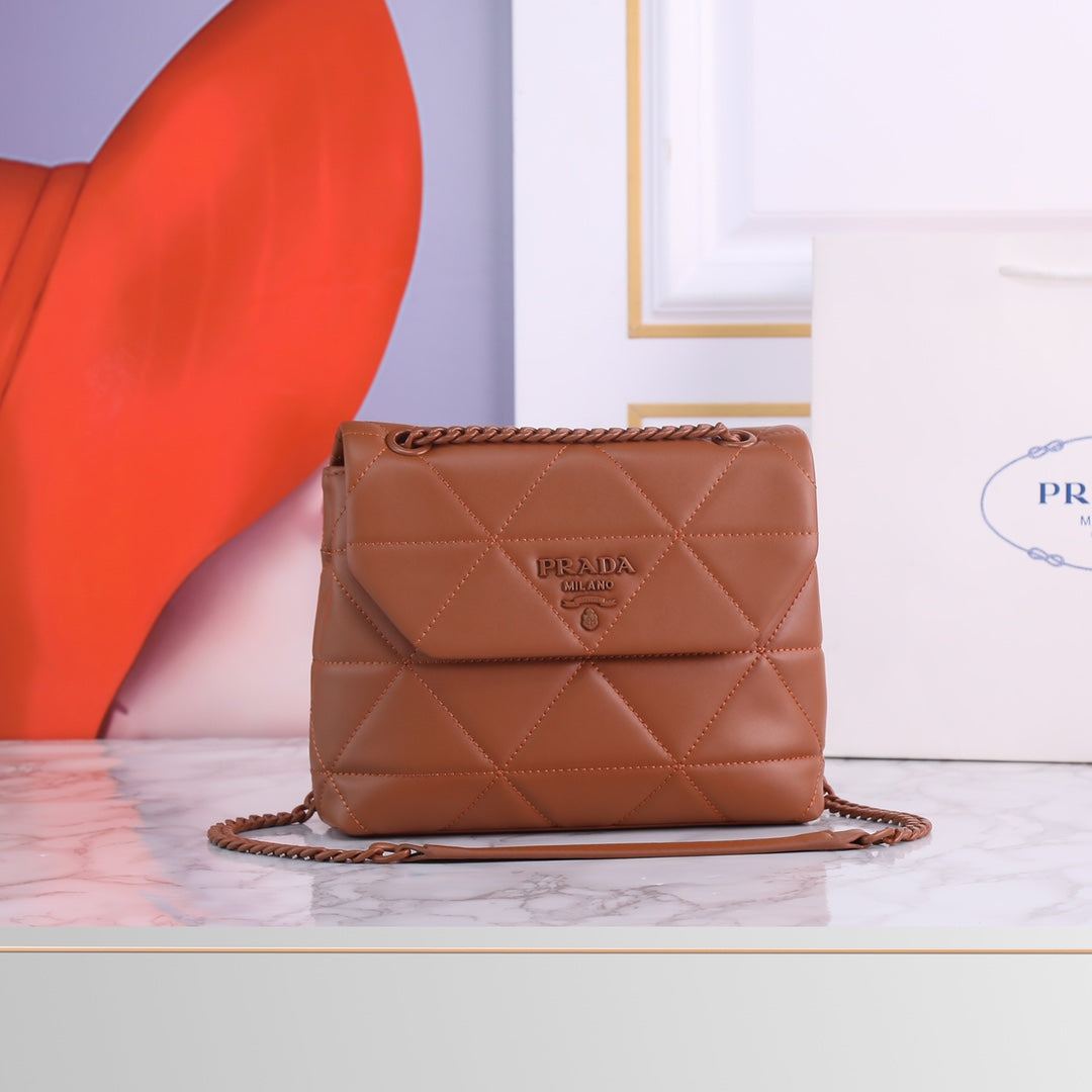 1XSL112BDE Stylish leather bag 