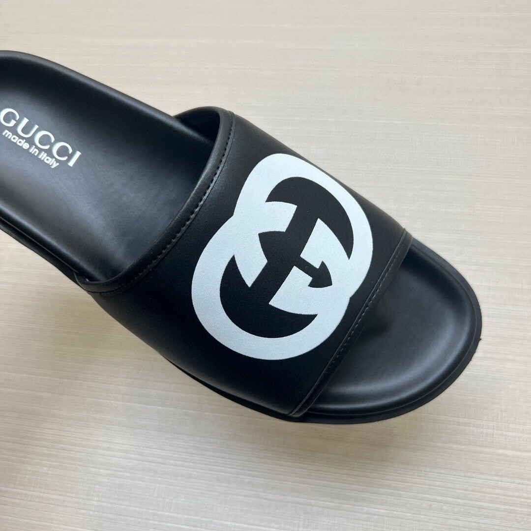 5WB241ZDE Stylish Slippers