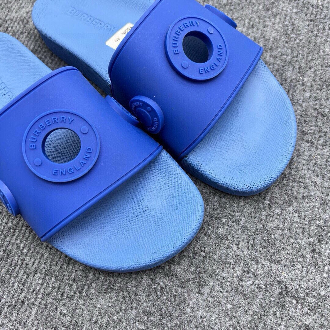 535ZR252ZDE Stylish Slippers