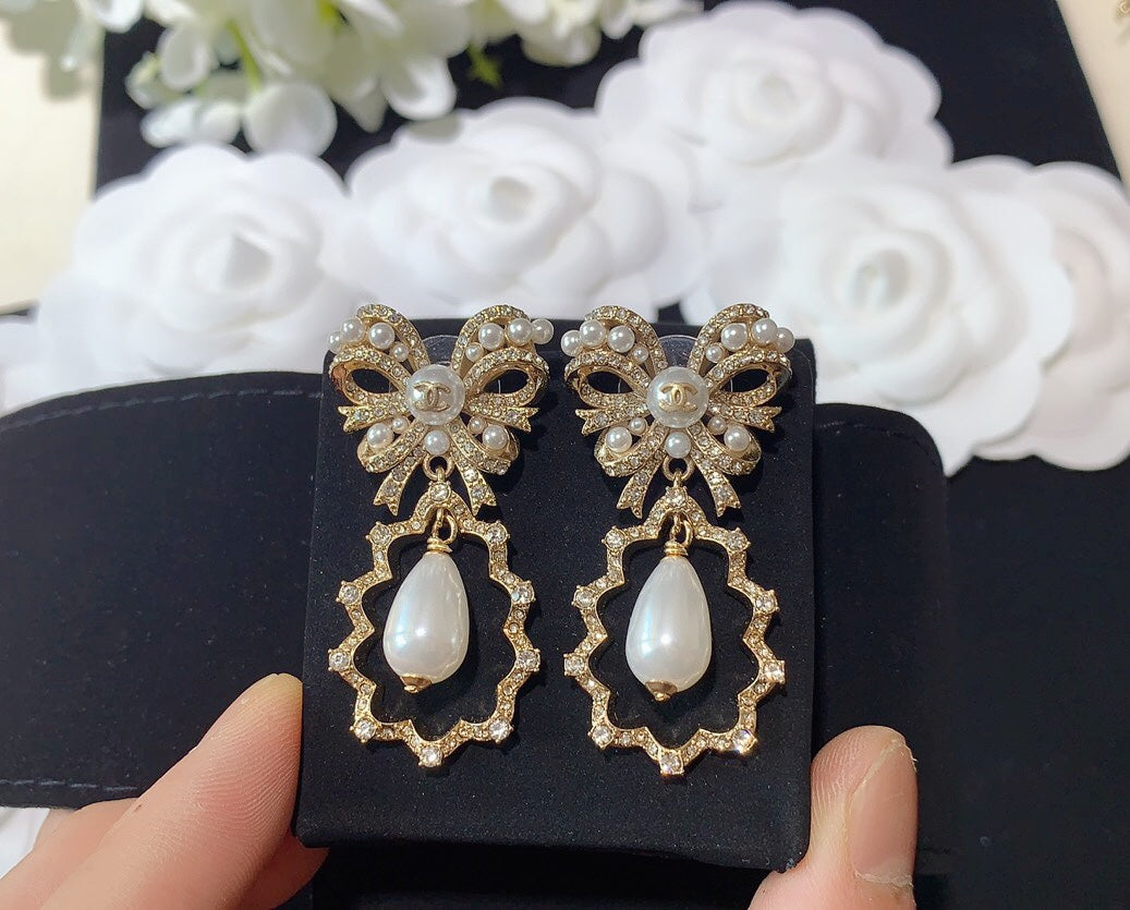 1YC315EDE Stylish Earrings