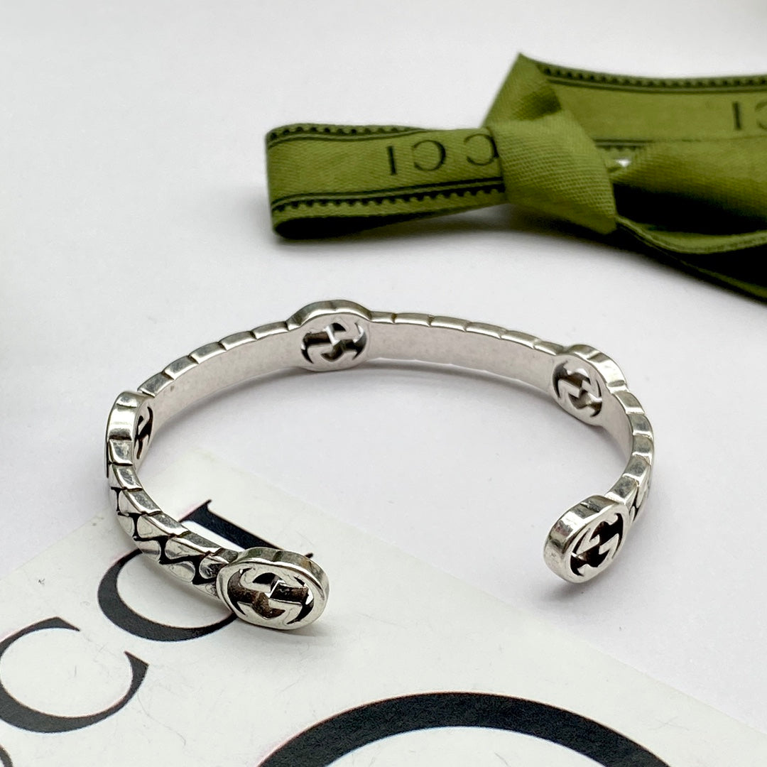 1XB351KDE Stylish Bracelets