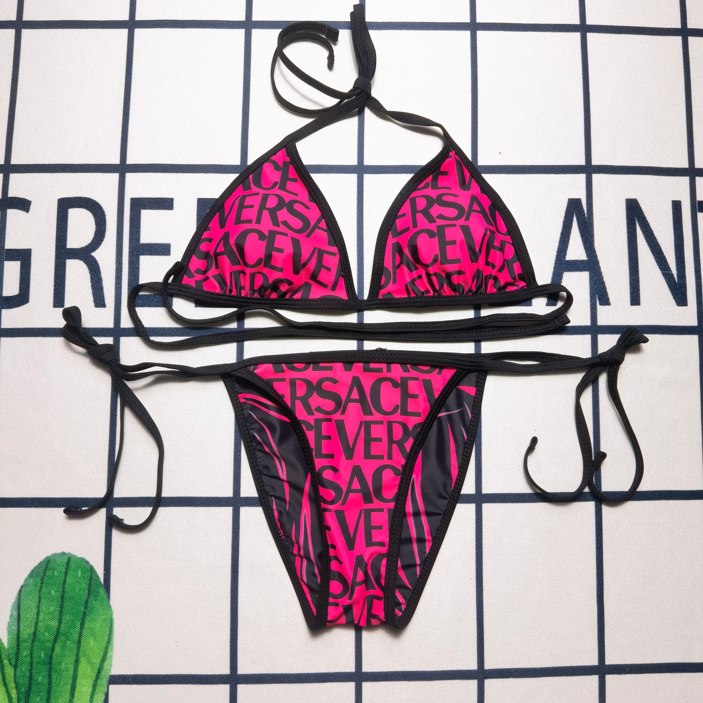 14V18YDE Stylish Bikini swimsuit
