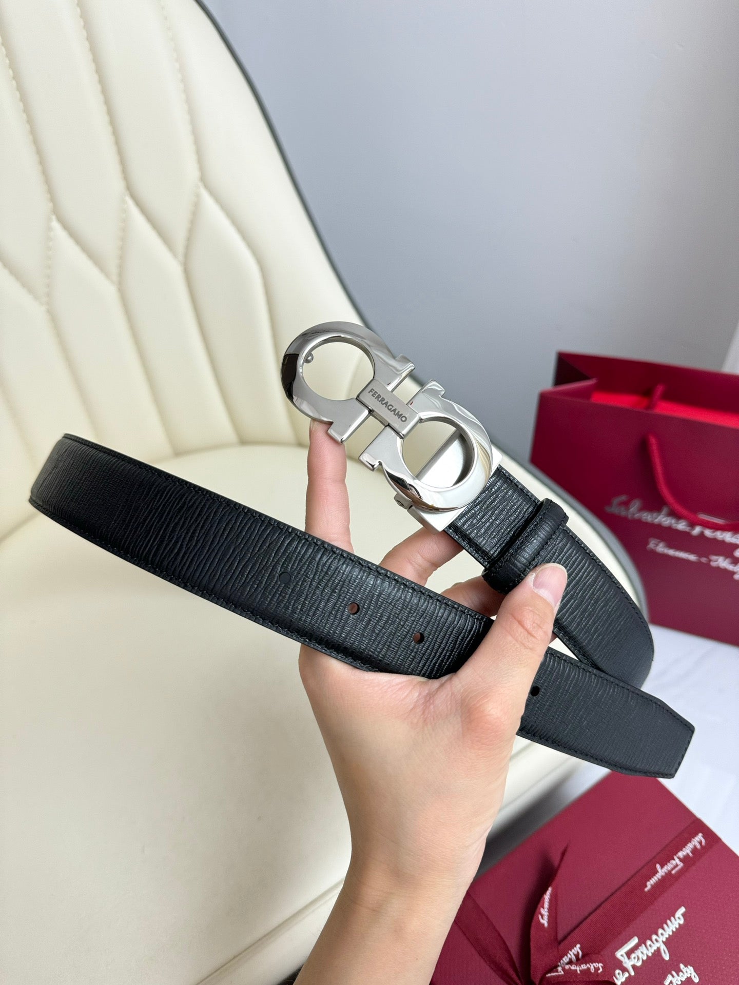 1WA171PDE Stylish  High quality belt With full package