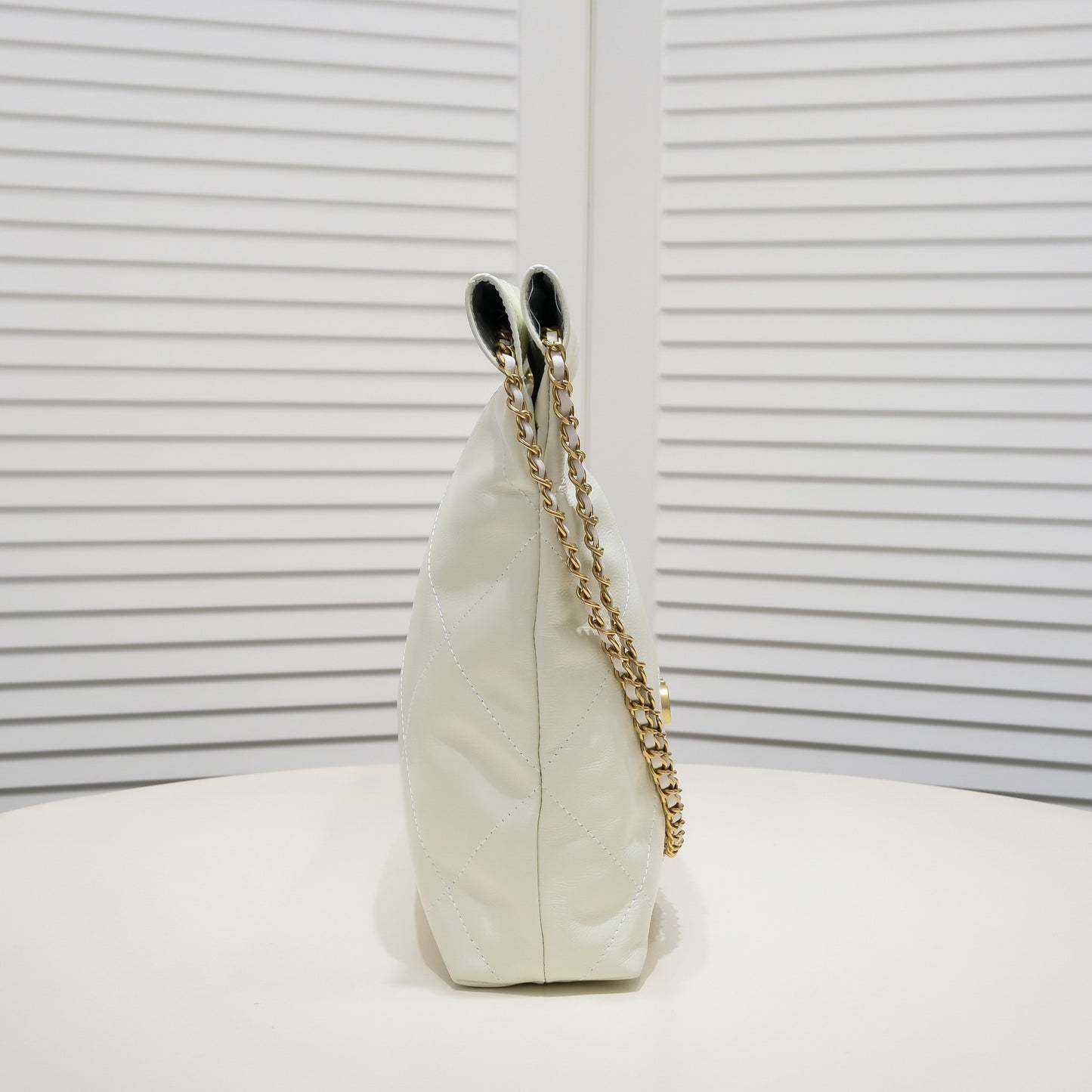 1XC70BDE Stylish leather bag 