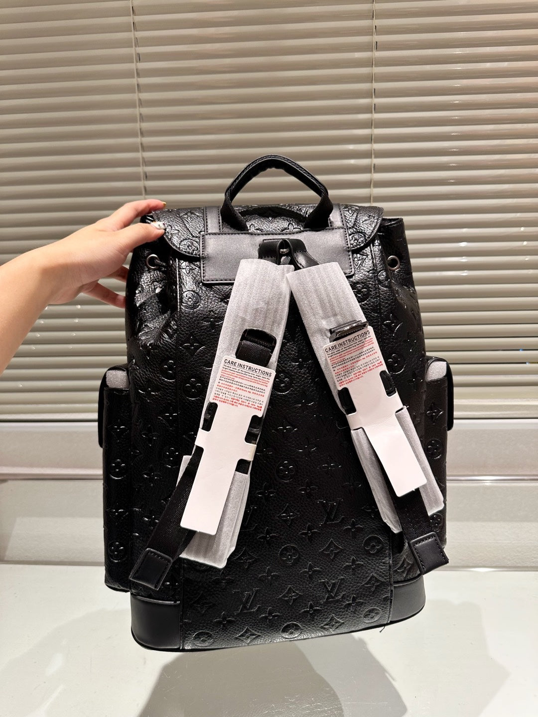 6XE57BDE Stylish leather bag 
