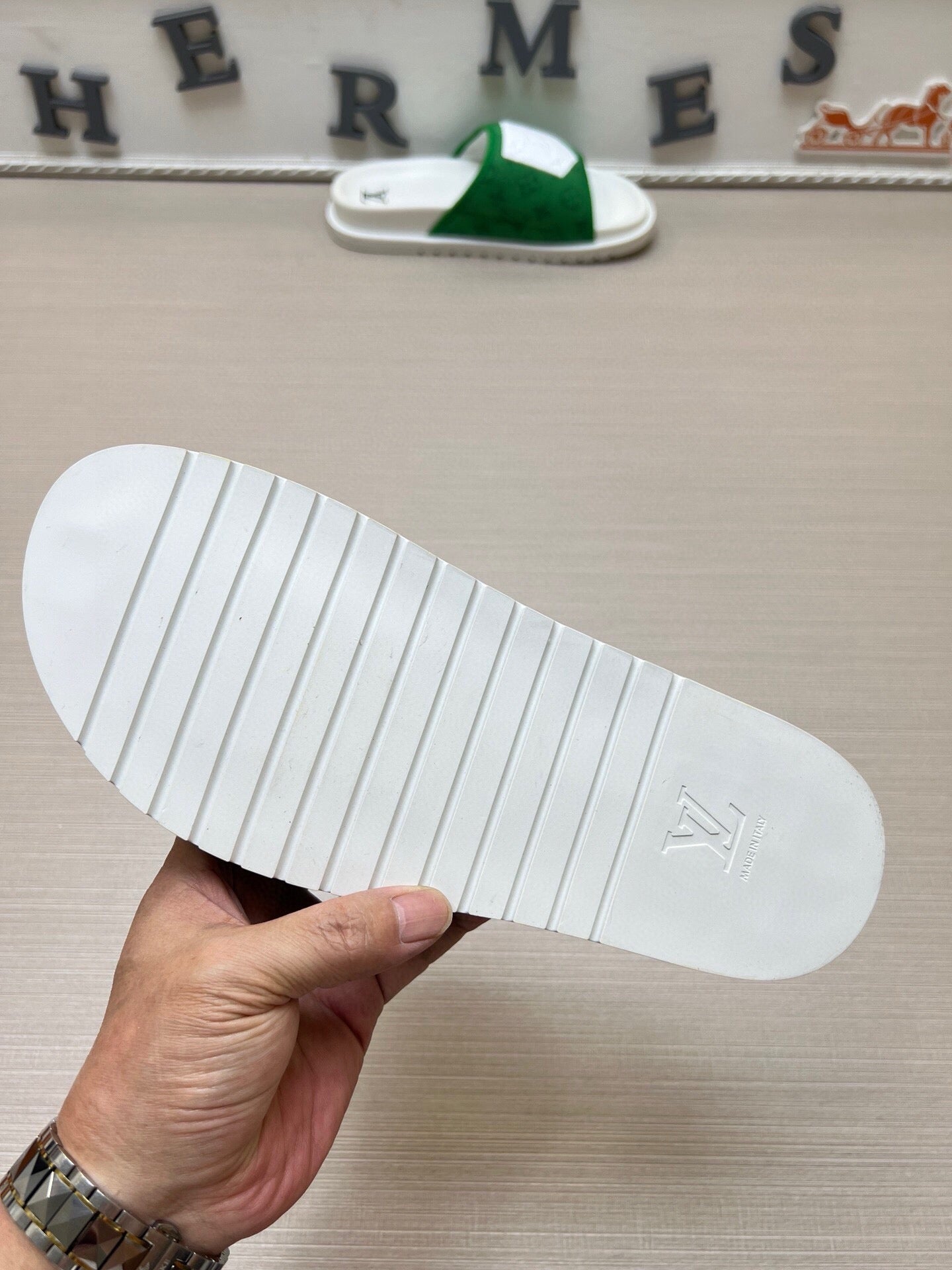 5WE252ZDE Stylish Slippers