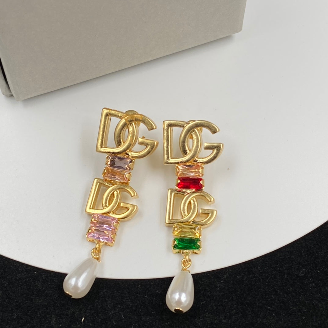 1XA589EDE Stylish Earrings
