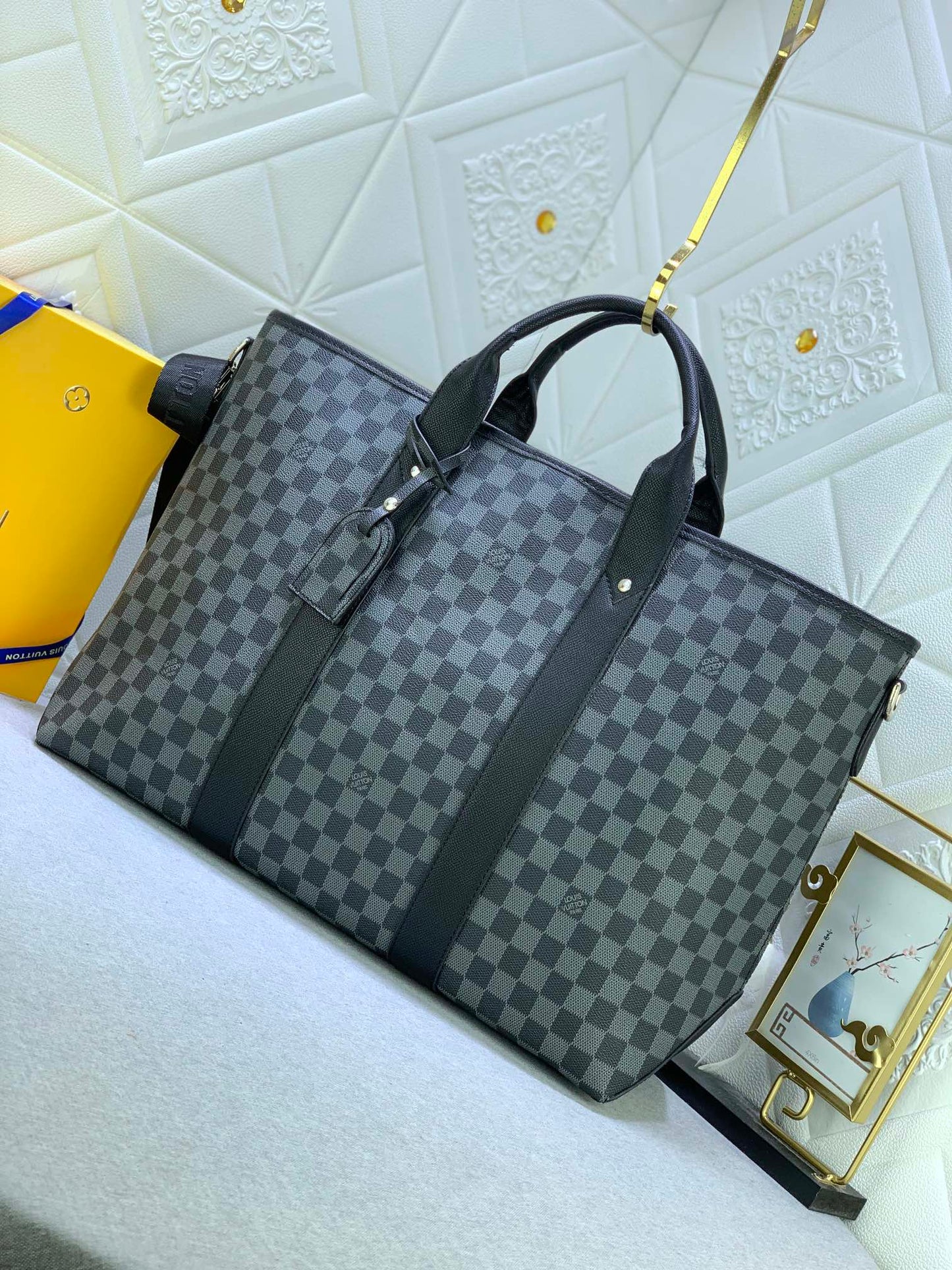 2XE350BDE Stylish leather bag 