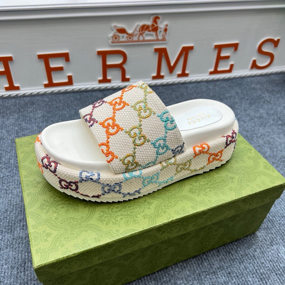 54B122ZDE Stylish slippers  Sole thickness 5.5cm