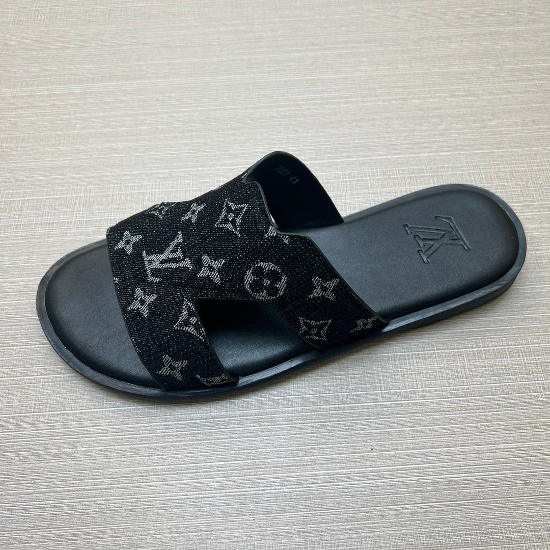 54E22ZDE Stylish slippers