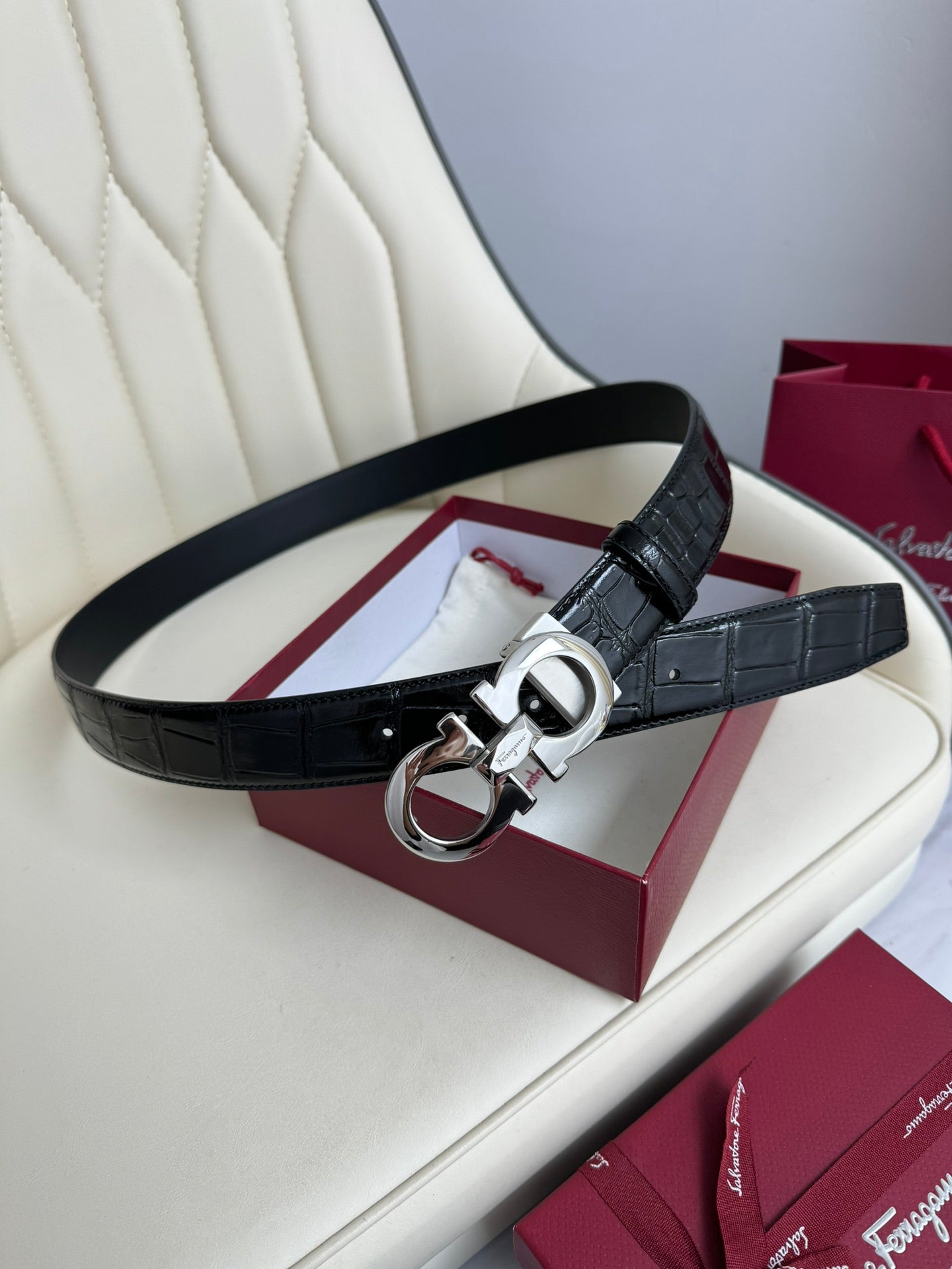 1WA167PDE Stylish  High quality belt With full package