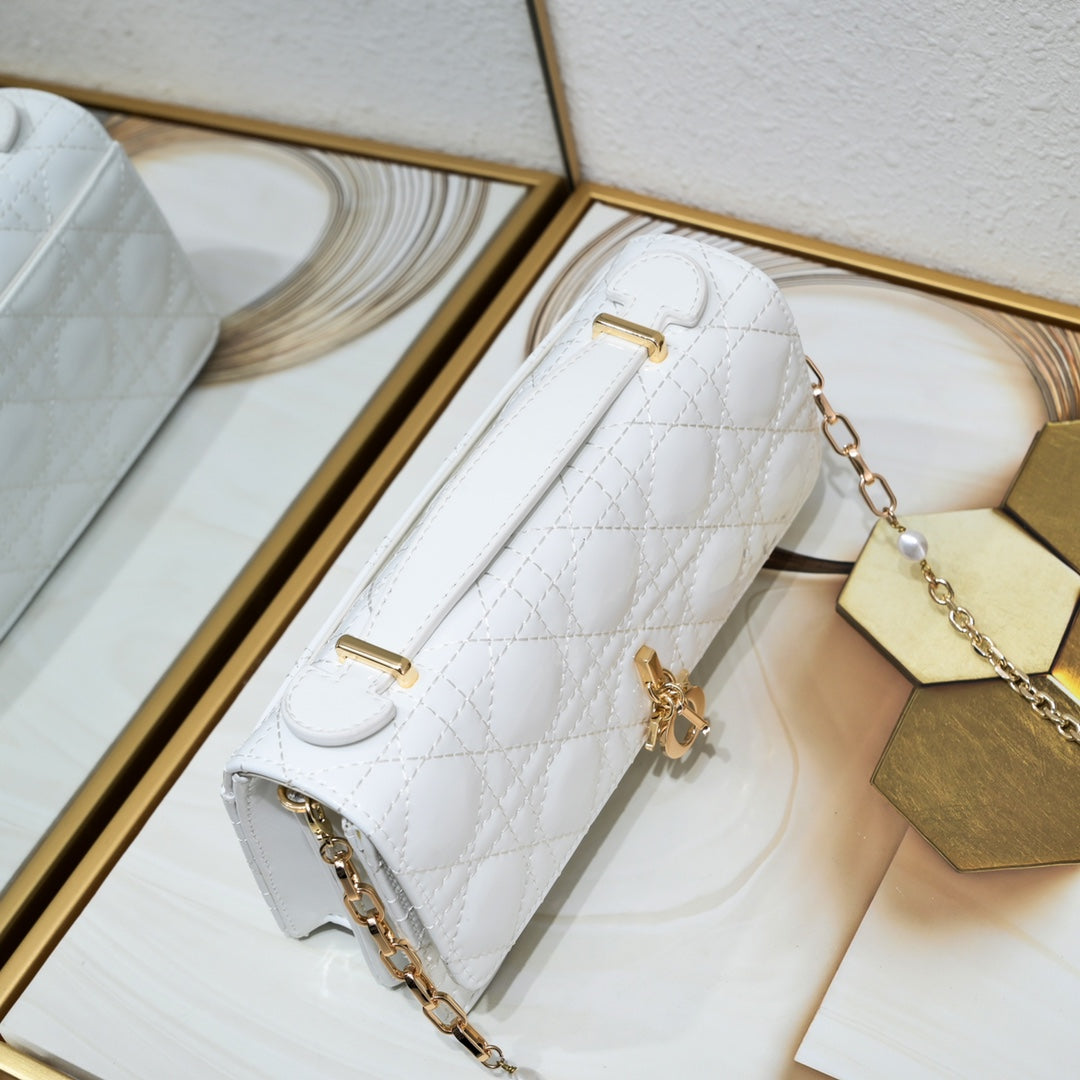 2XD360BDE Stylish leather bag 