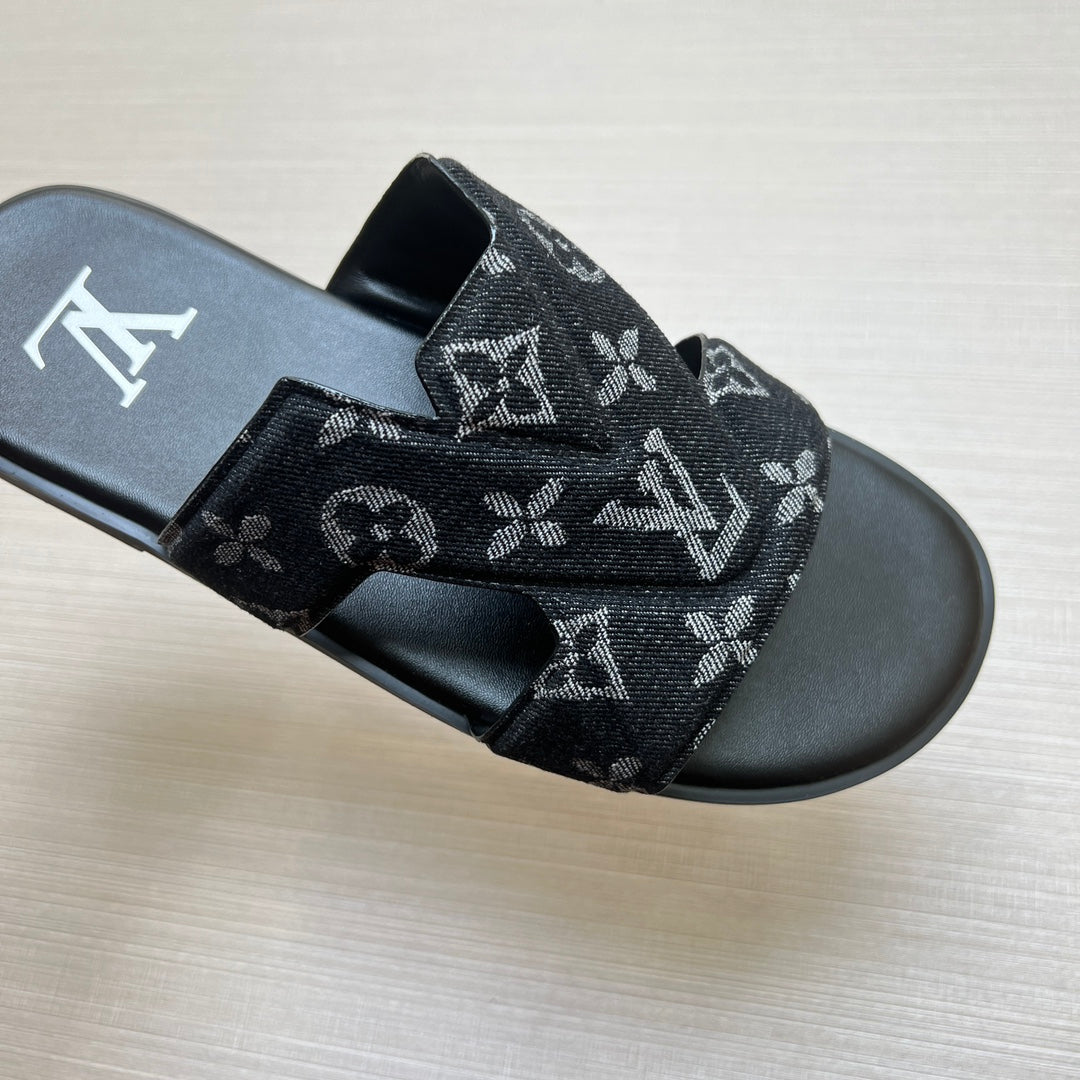54E29ZDE Stylish slippers