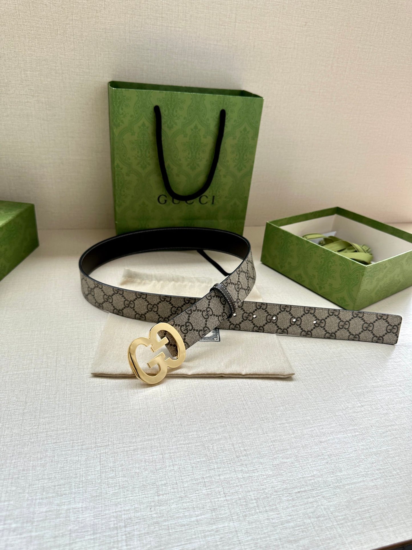 155RB210PDE Stylish  High quality belt With full package