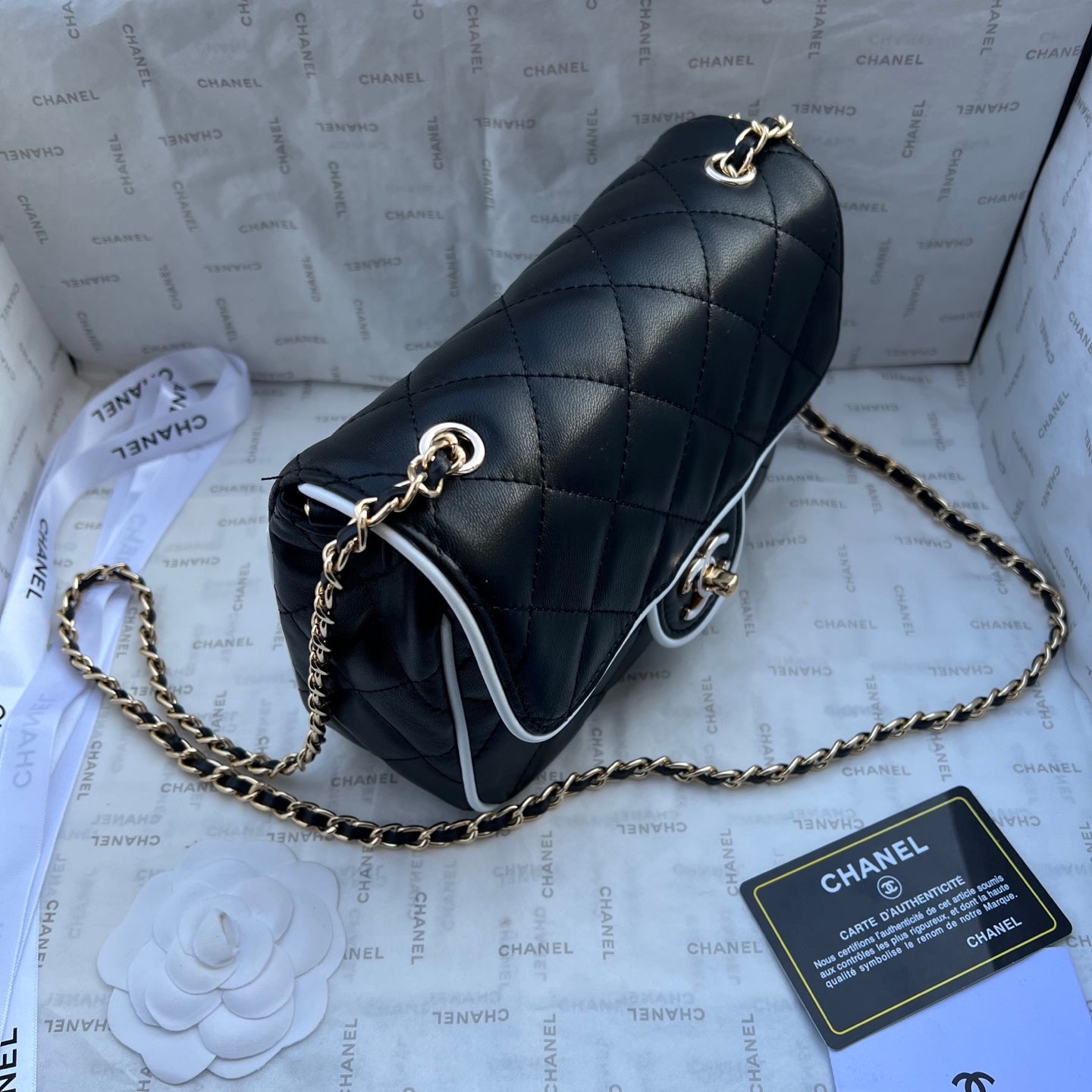 155NC67BDE Stylish leather bag