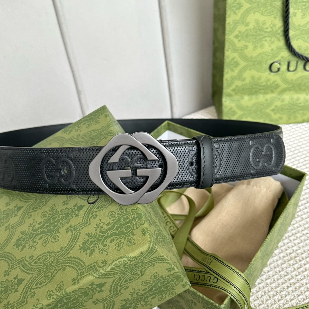 14B147PDE Stylish  High quality belt With full package