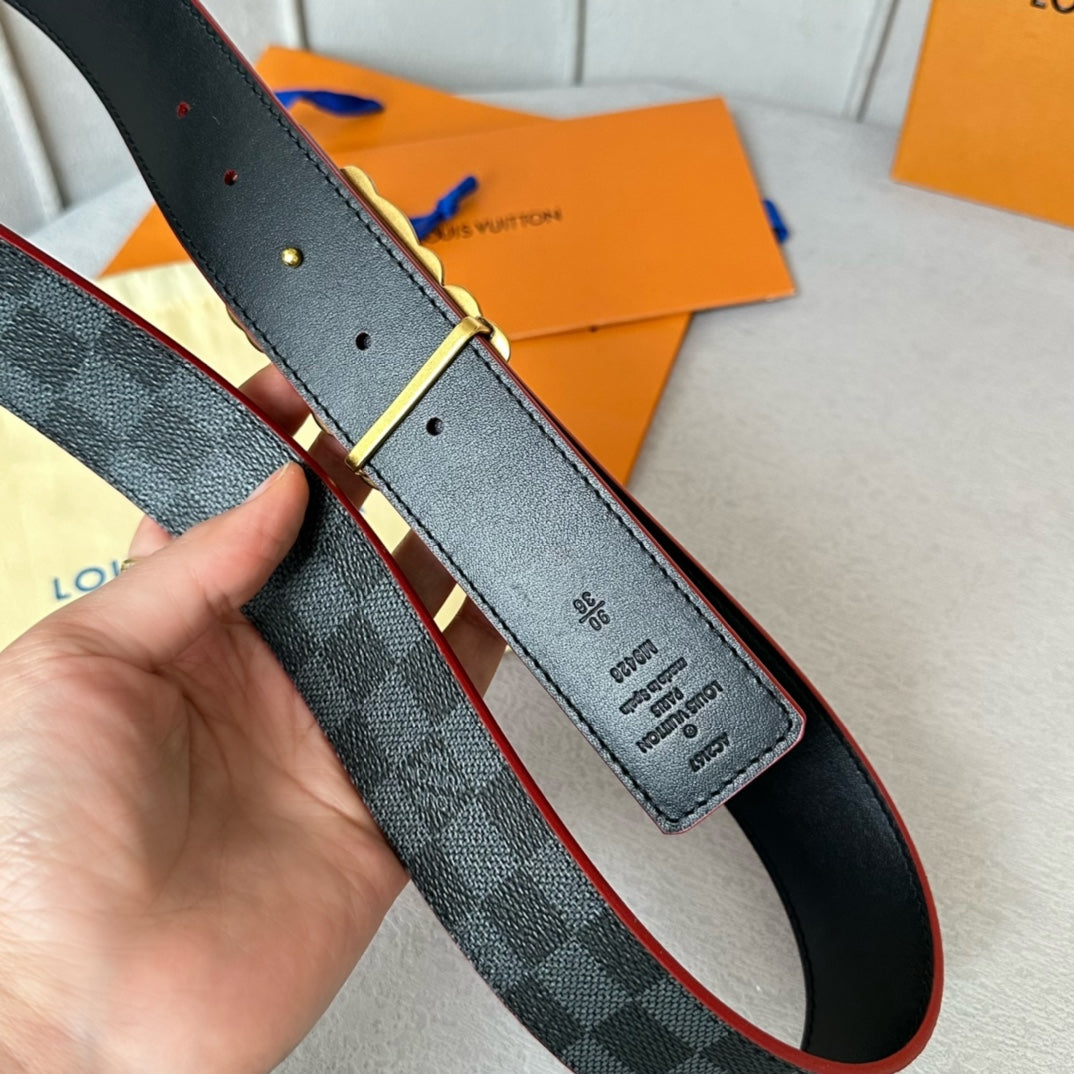 14E5PDE Stylish  High quality belt With full package