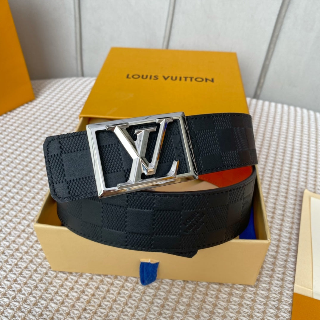 14E1PDE Stylish  High quality belt With full package