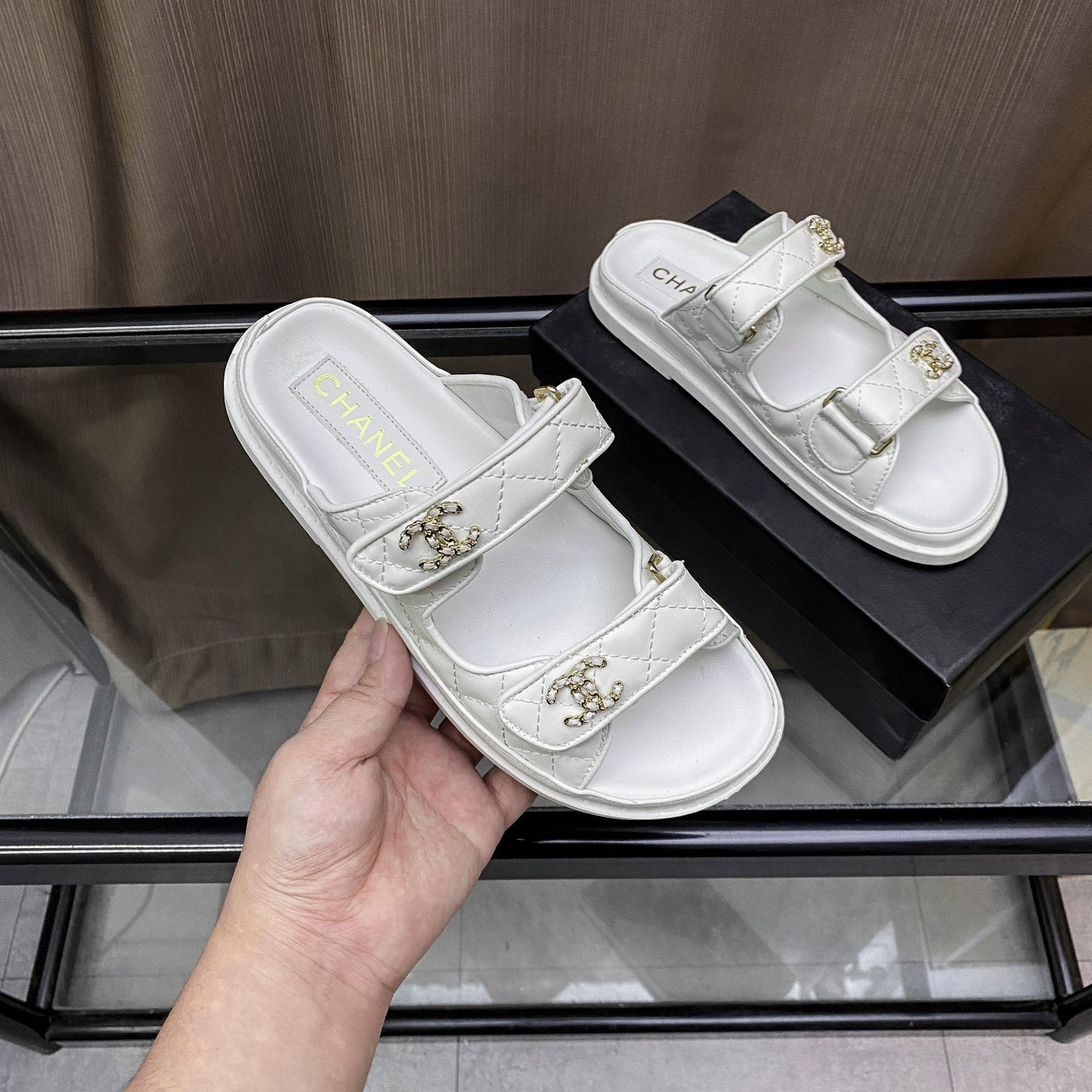 14C75ZDE Stylish Slippers