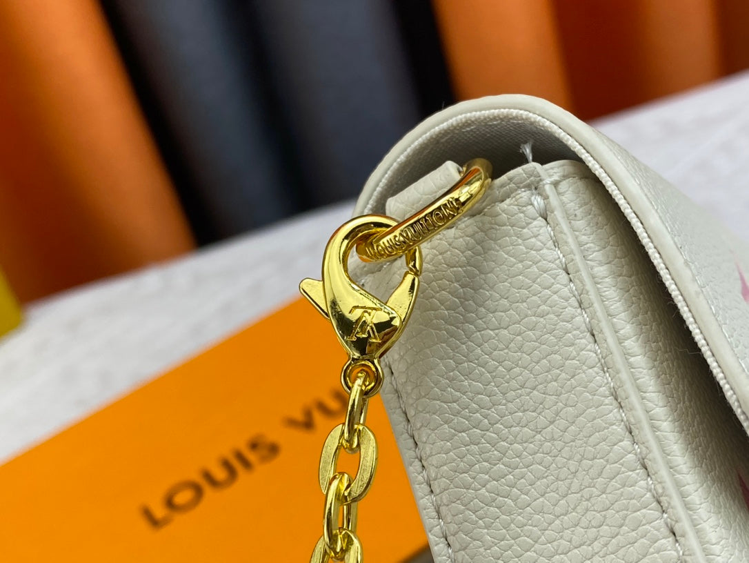 1XE173BDE Stylish leather bag 