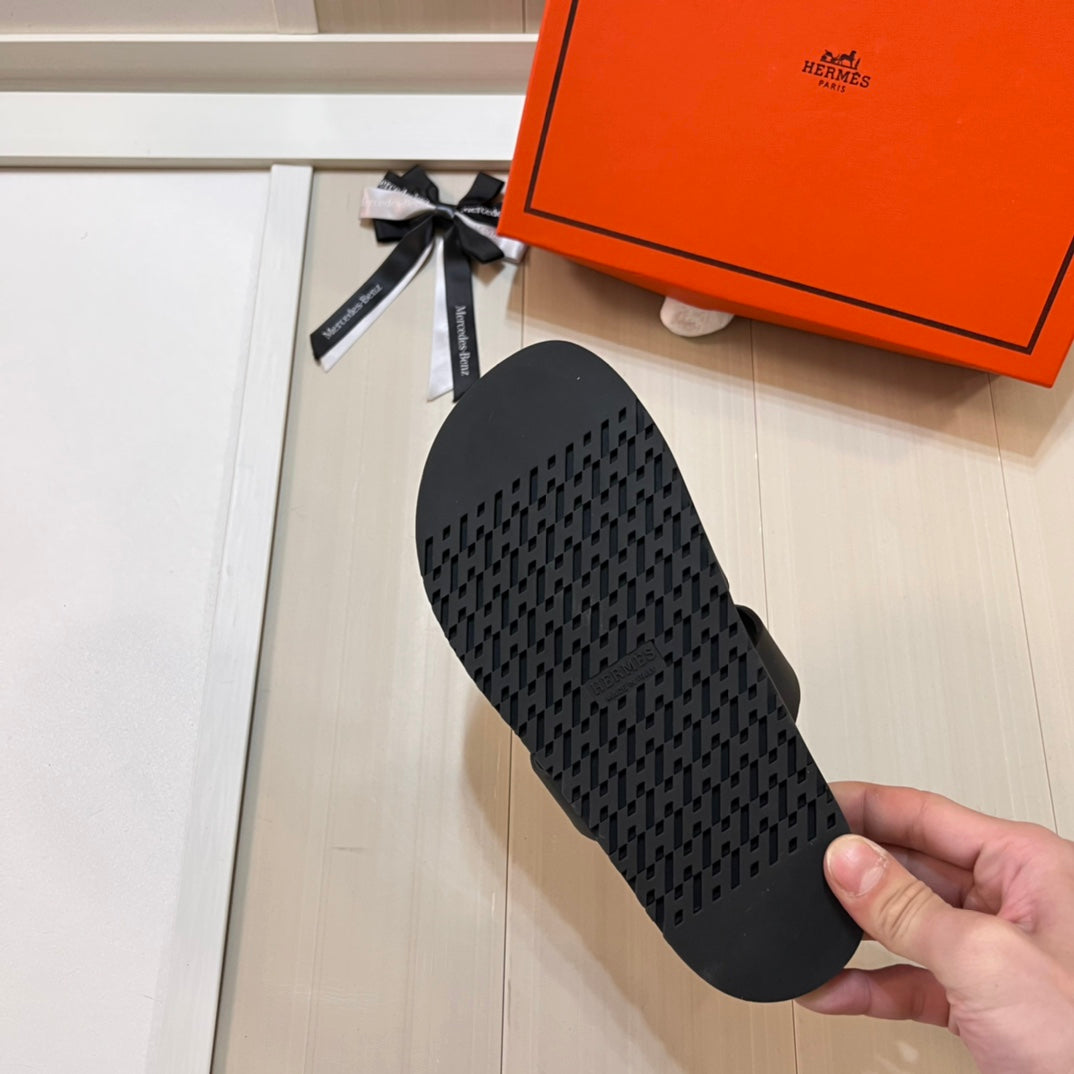 14H206ZDE Stylish Slippers