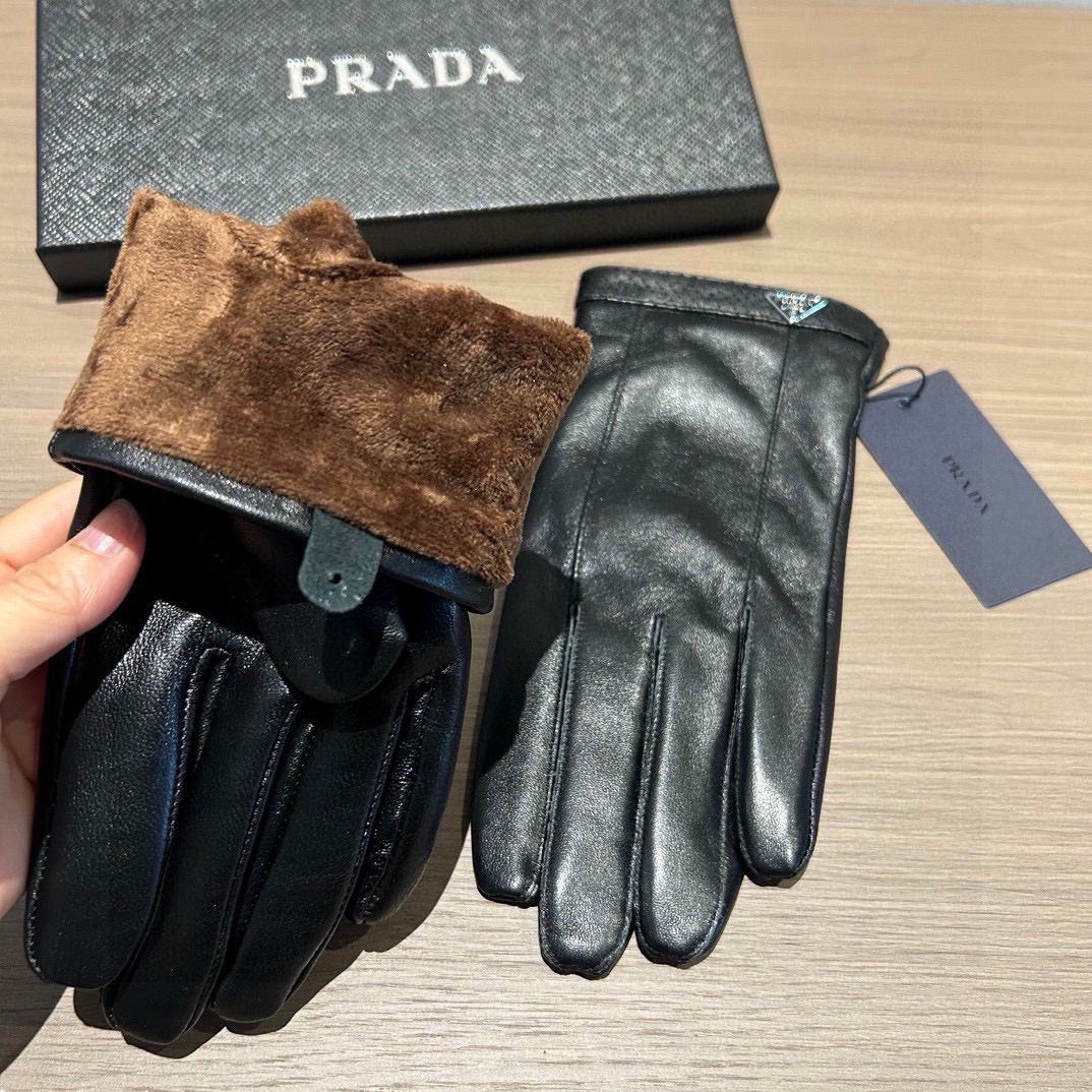 14PD48SDE Stylish sheepskin gloves