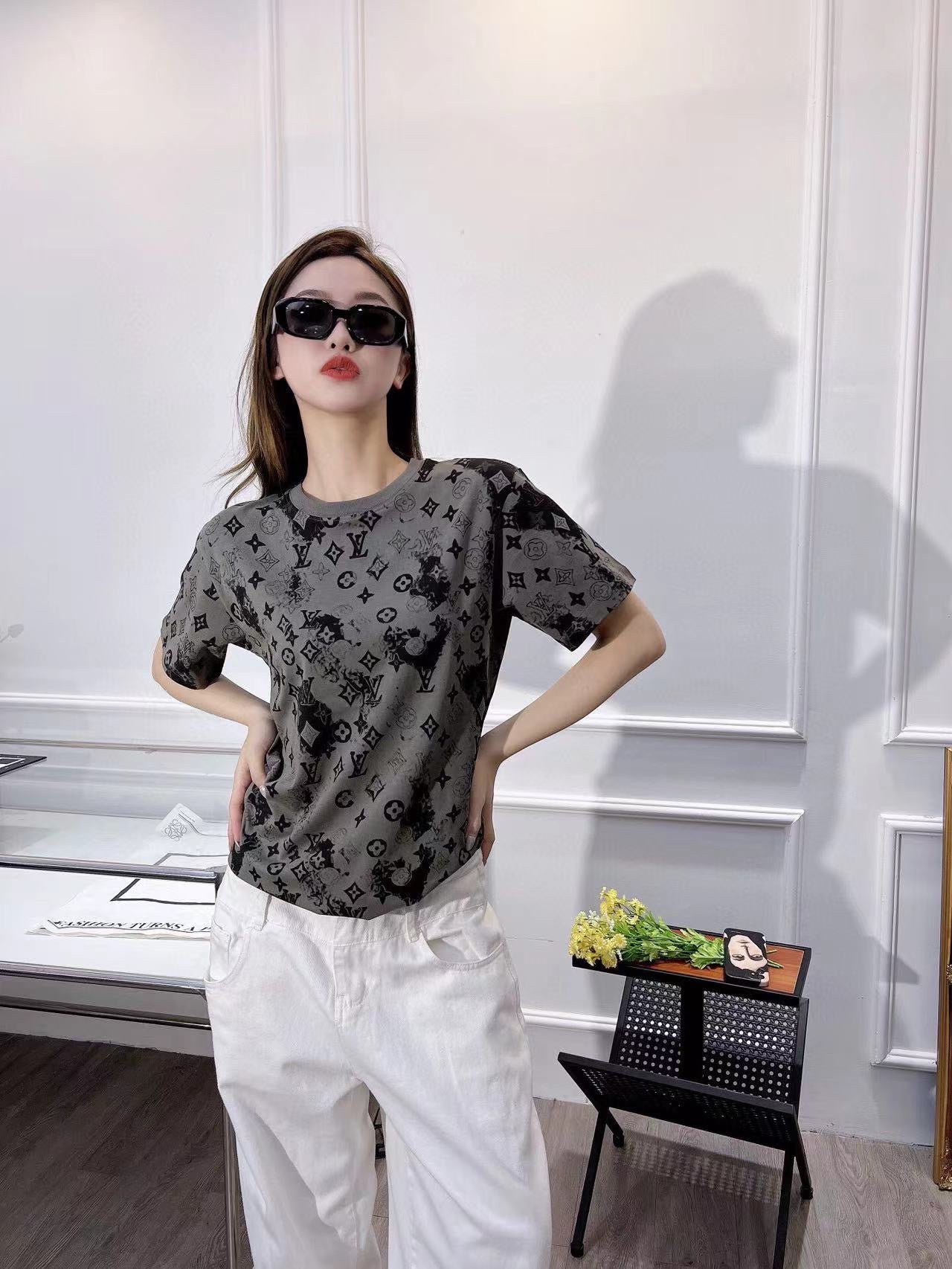 1ZE548UDE Stylish T-shirts