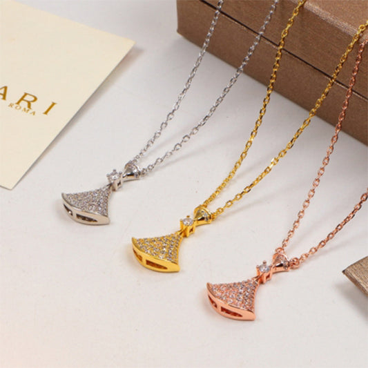 BI23XDE Stylish Necklaces