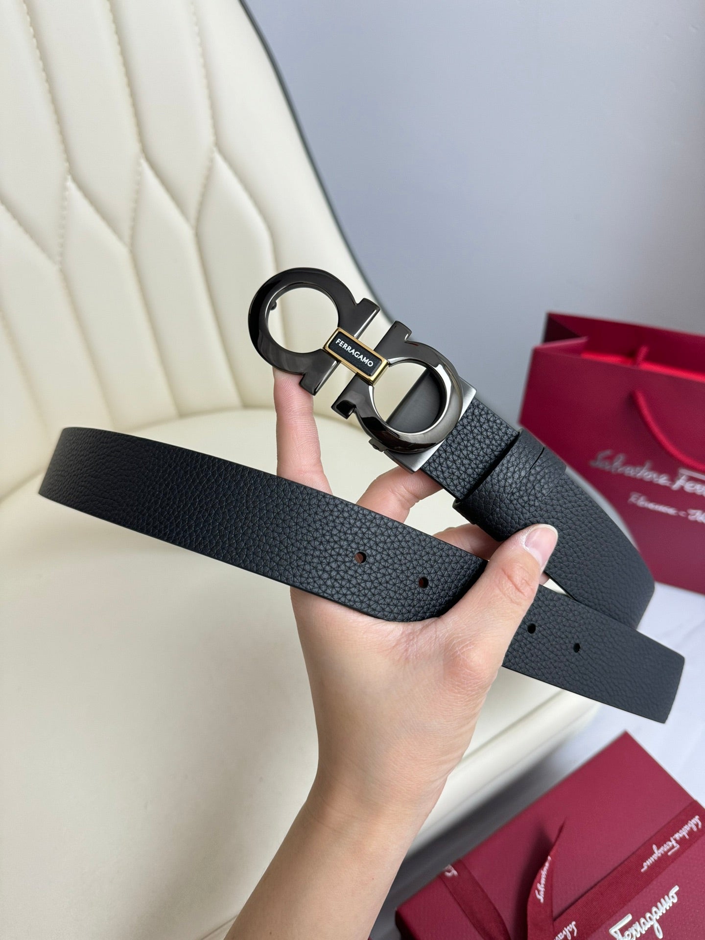 1WA168PDE Stylish  High quality belt With full package