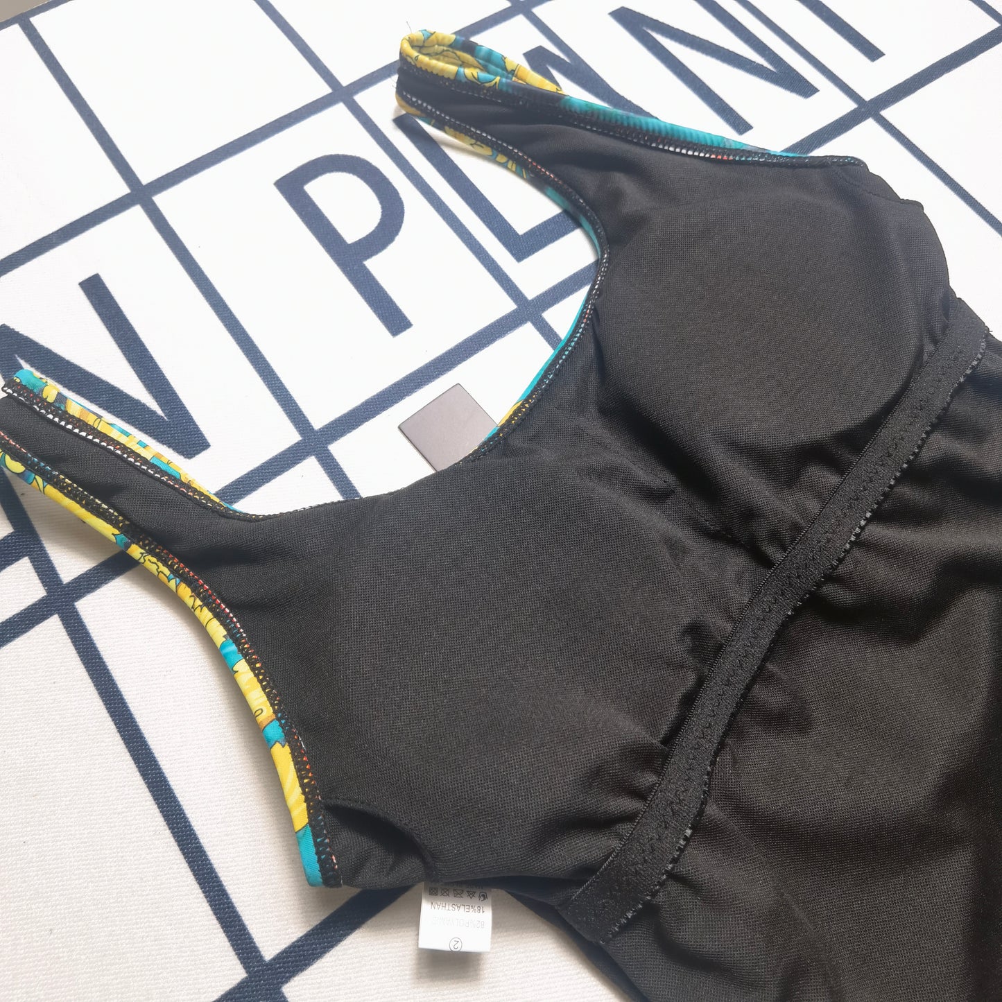 14A284YDE Stylish Bikini swimsuit