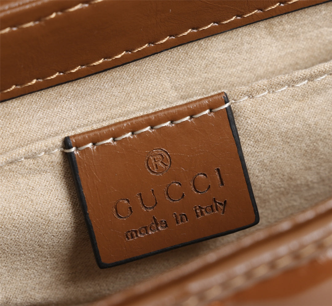 1XB283BDE Stylish leather bag 