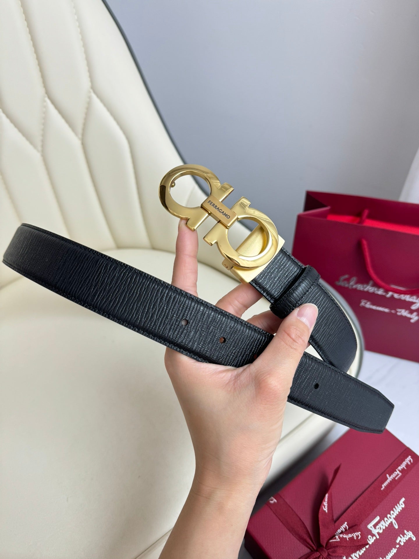 1WA171PDE Stylish  High quality belt With full package