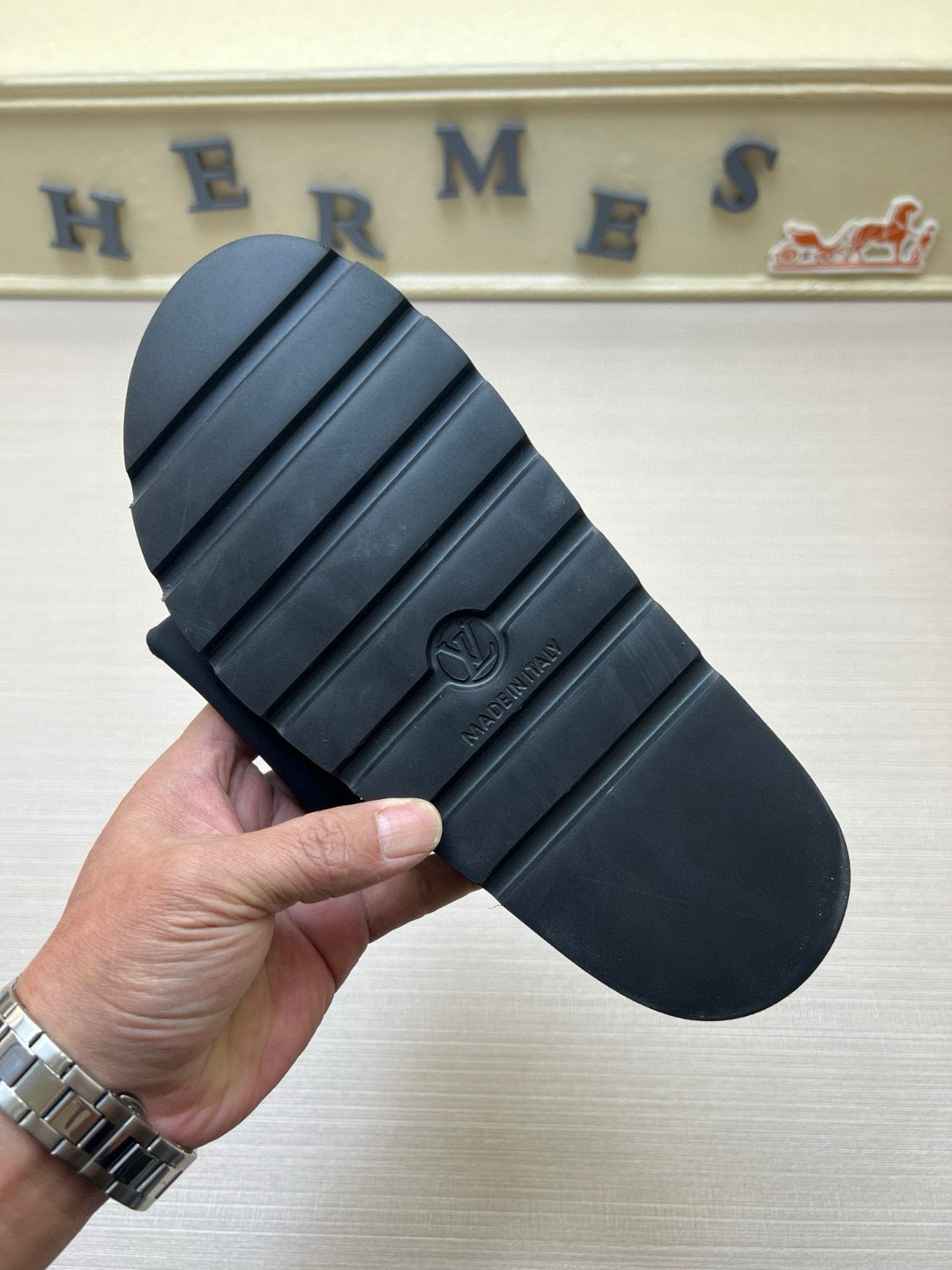5QE6ZDE Stylish Slippers