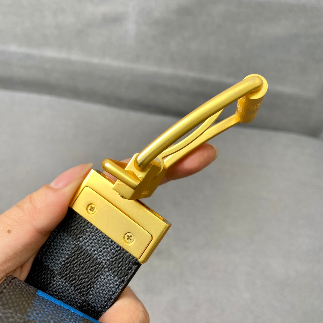 14E66PDE Stylish  High quality belt With full package