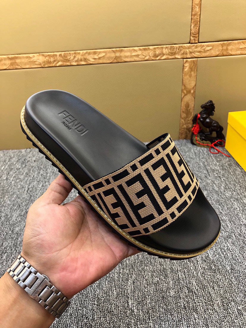 5XF102ZDE Stylish Slippers