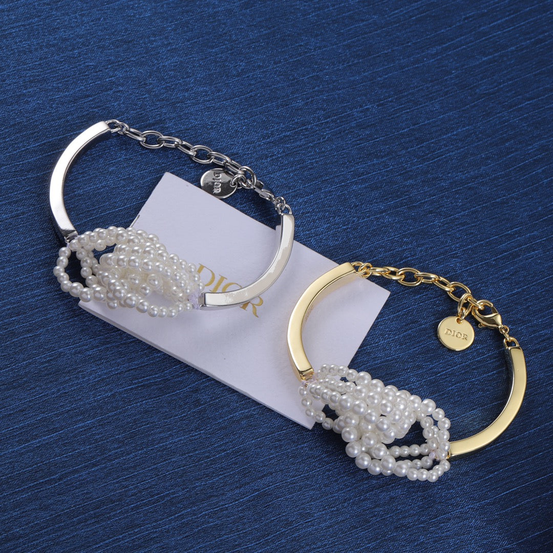 14D1012KDE Stylish Bracelets