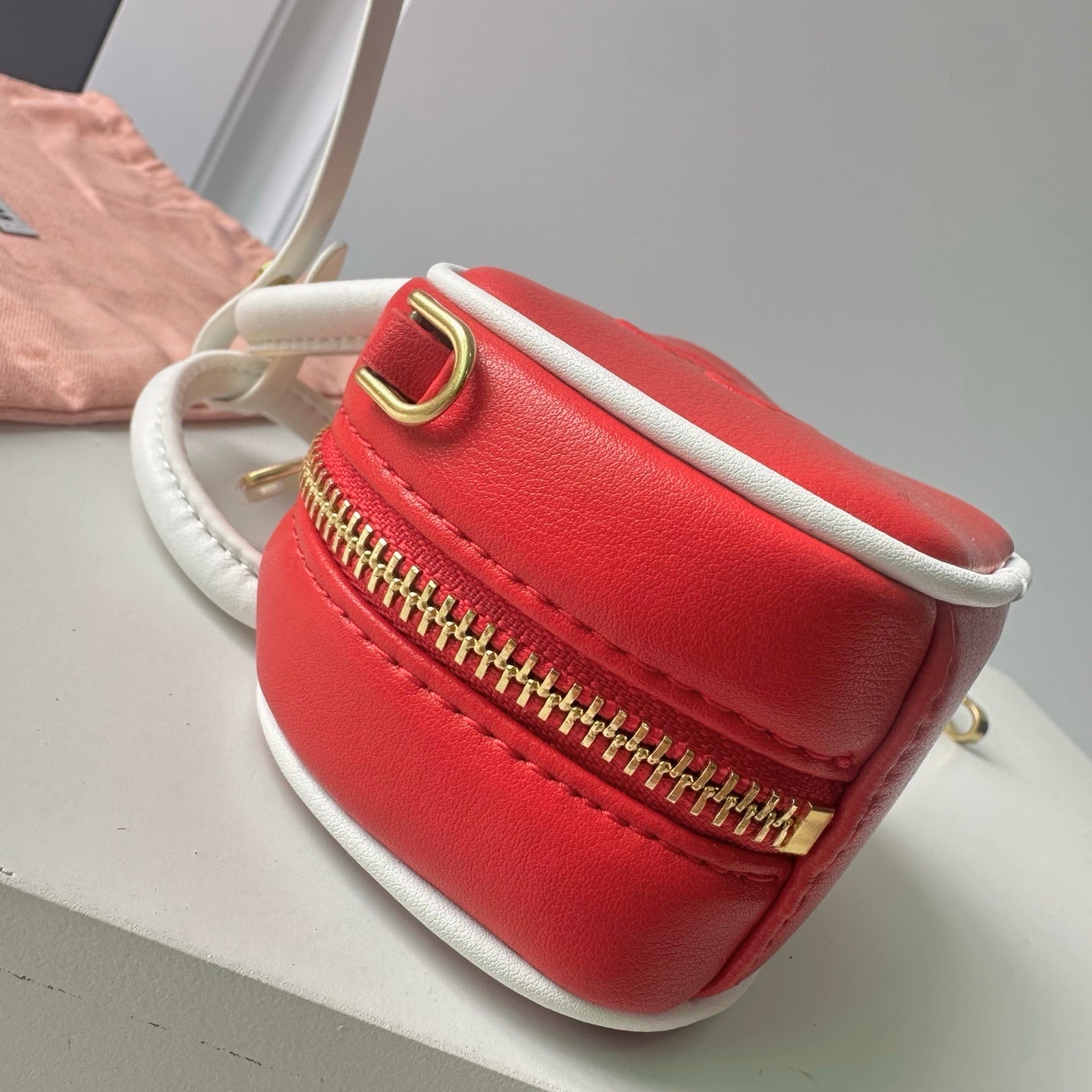 155NA55BDE Stylish leather bag