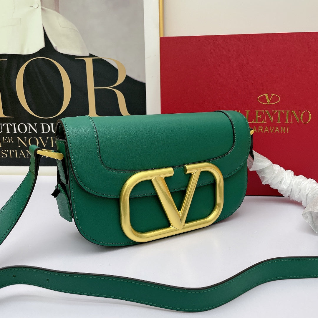 5A45BDE Stylish leather bag 