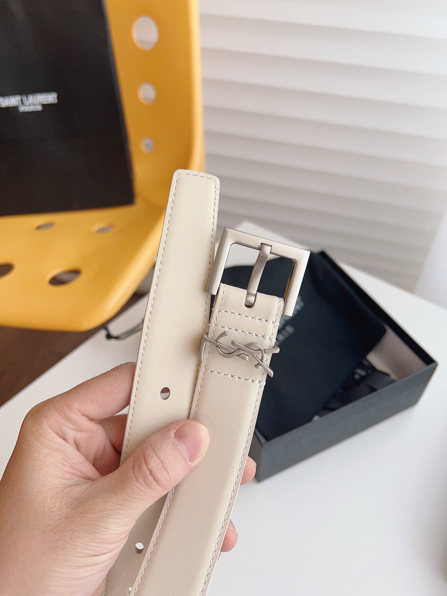 155RSL224PDE Stylish  High quality belt With full package