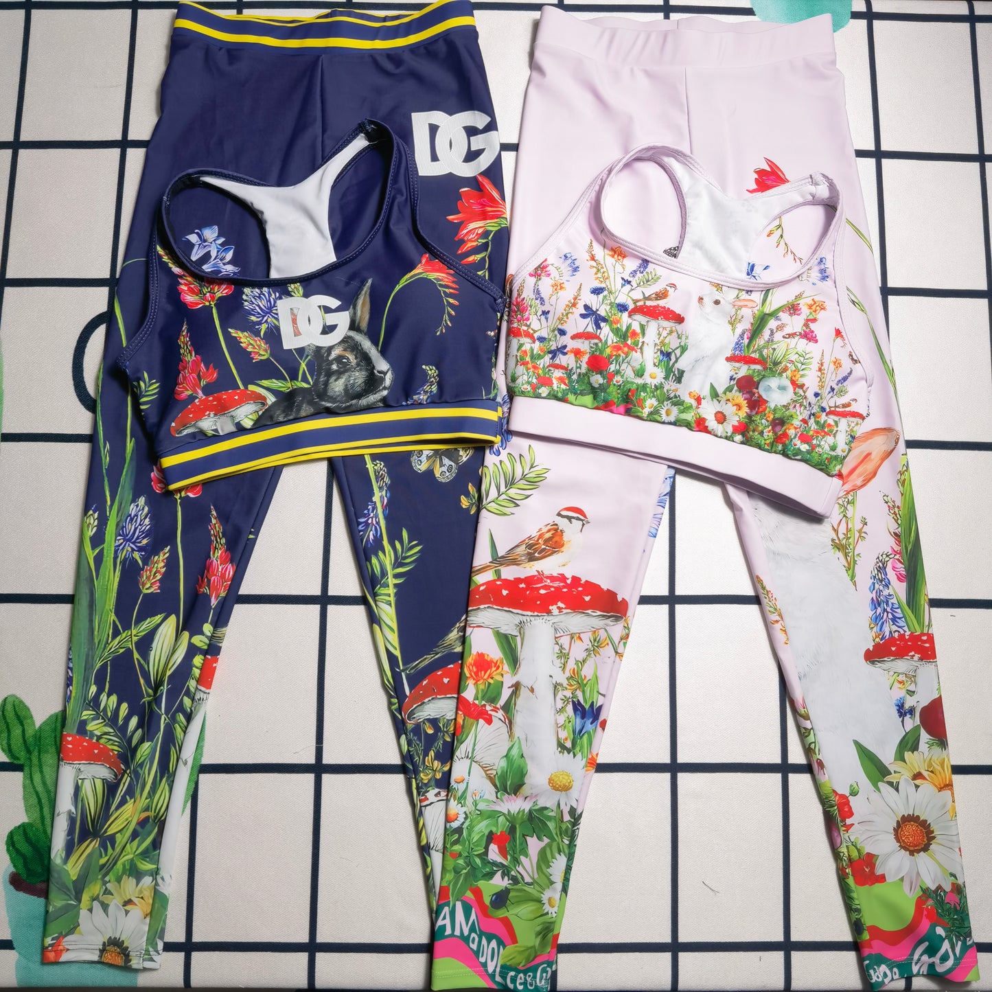 14A124YDE Stylish Long sleeve swimsuit