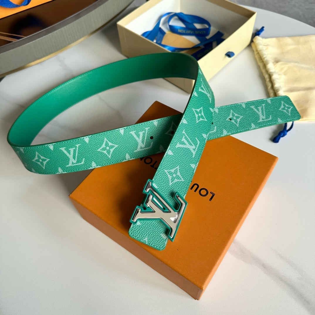 14E59PDE Stylish  High quality belt With full package