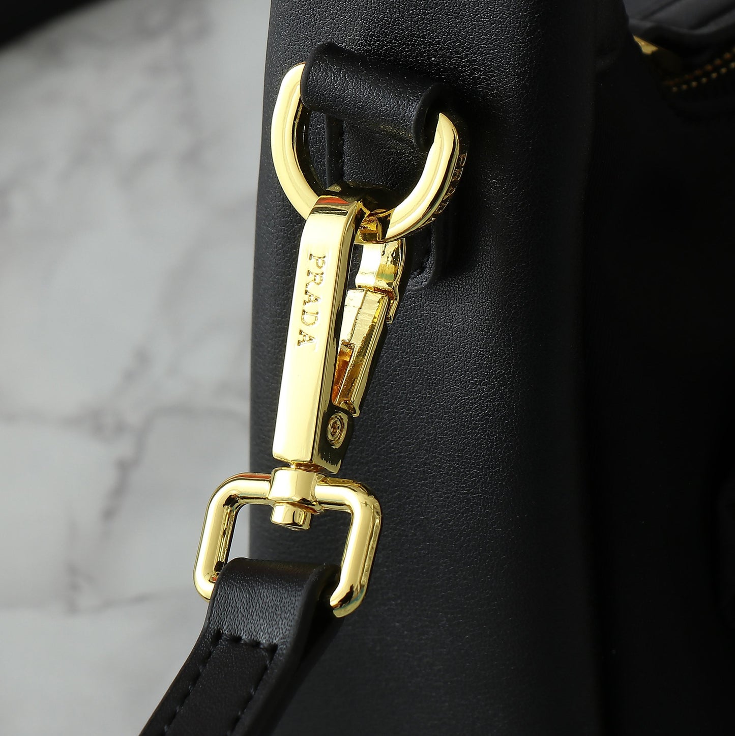 1WP103BDE Stylish leather+Canvas bag)