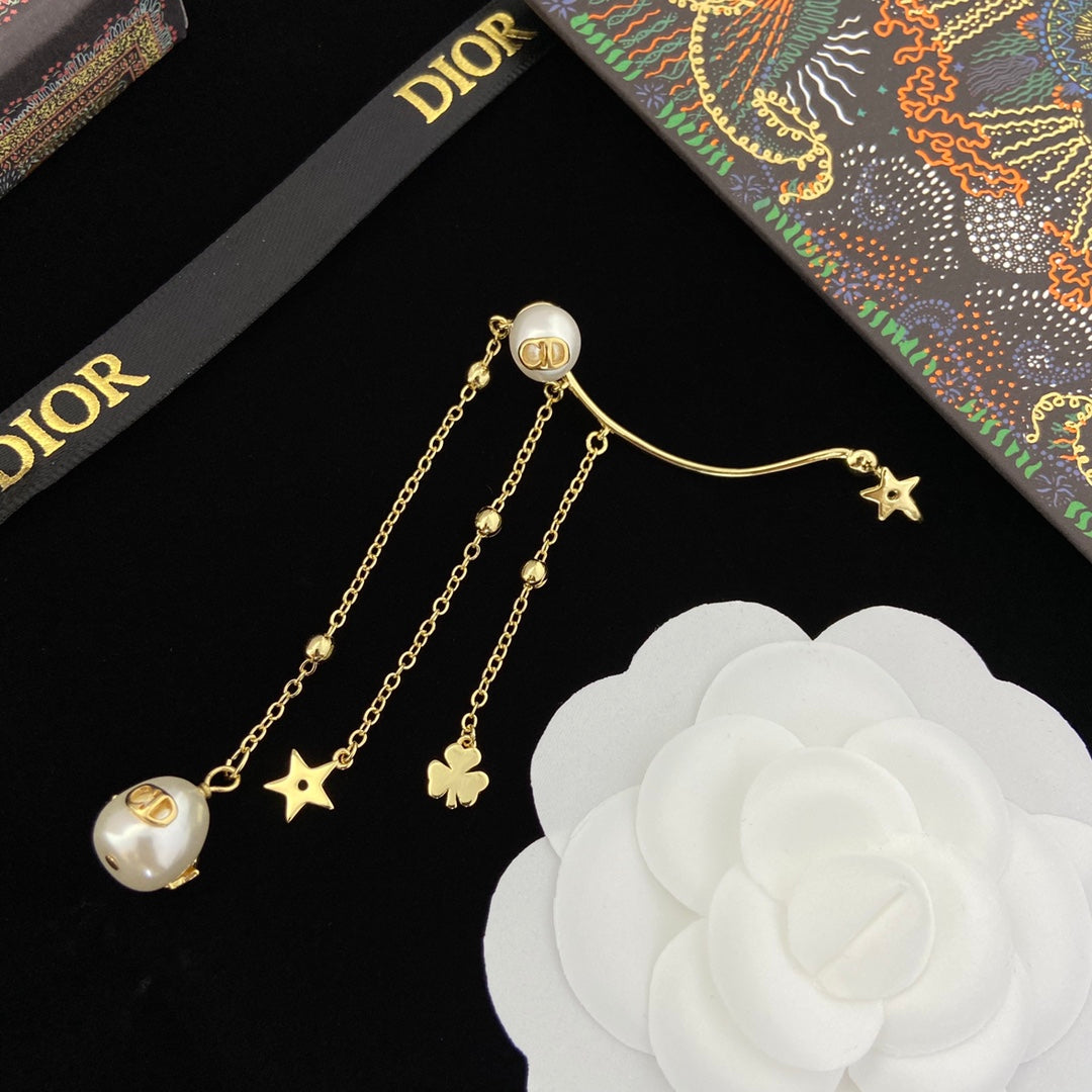 1YD423EDE Stylish Earrings