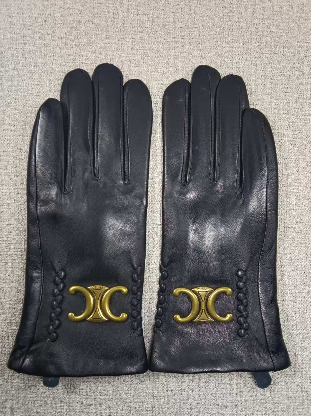 24CL99SDE Stylish gloves