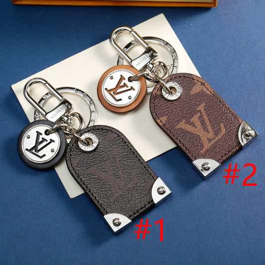3RE18ADE Stylish key closure