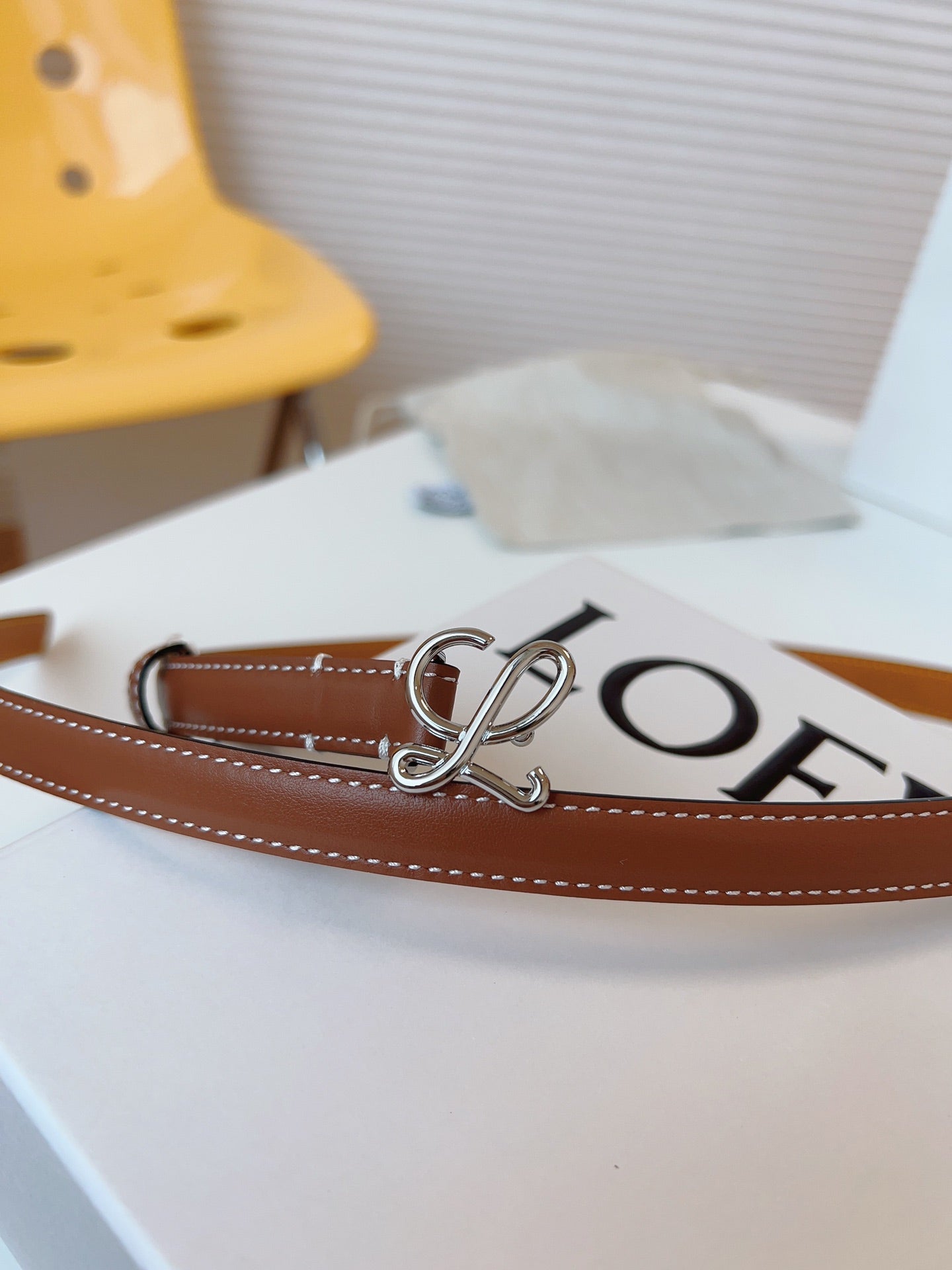 155RA228PDE Stylish  High quality belt With full package