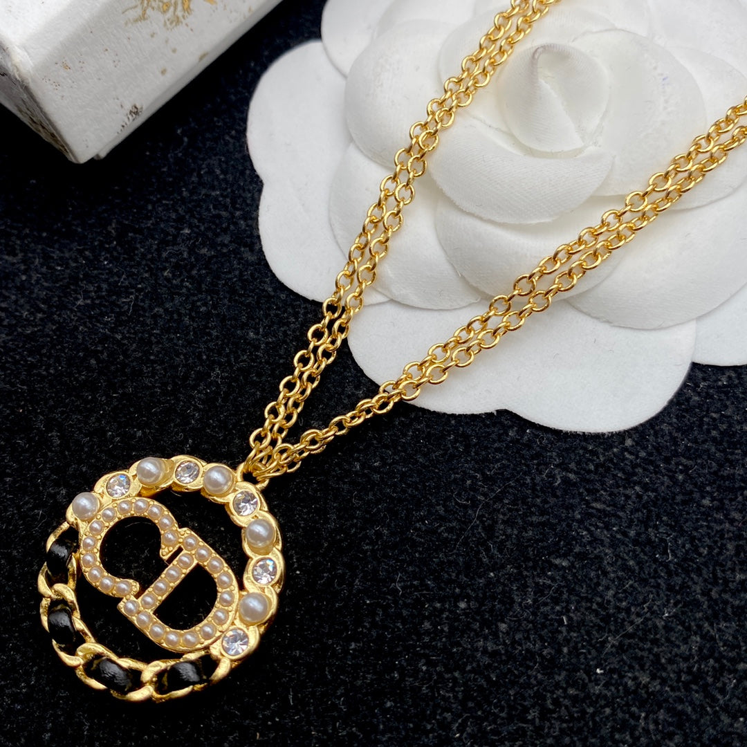 1XA583XDE Stylish  Earrings Brooch  Bracelets Necklaces